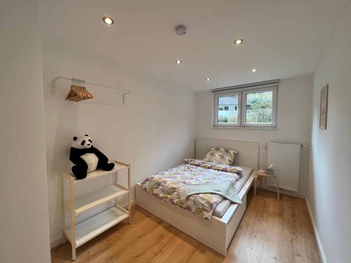 Gemuetliche, Ruhige Wohnung Kindsbach 외부 사진